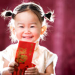 How to Give Red Envelopes at Chinese New Year