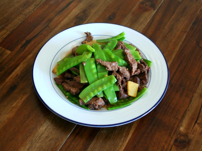 Stir Fried Beef with Snow Peas